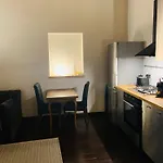 Hostmate - - Via Cirillo - Arco Della Pace Appartement