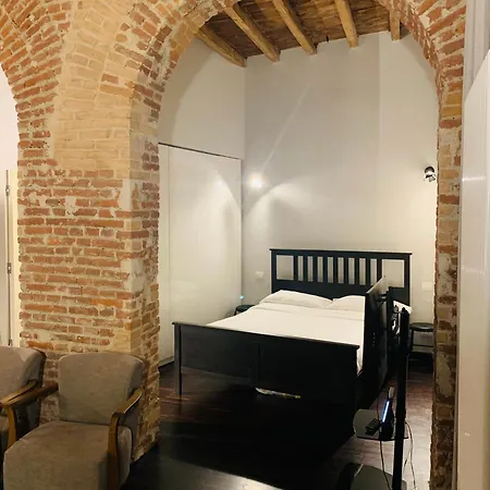 Апартаменты Hostmate - - Via Cirillo - Arco Della Pace Милан
